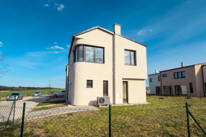 Prodej rodinného domu, Horoušany, Šámalova, 88 m2