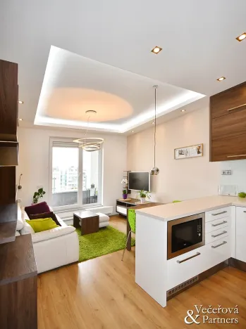 Pronájem bytu 2+kk, Praha - Hlubočepy, Geologická, 41 m2