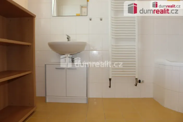 Pronájem bytu 1+kk, Poděbrady - Poděbrady III, Táboritská, 45 m2