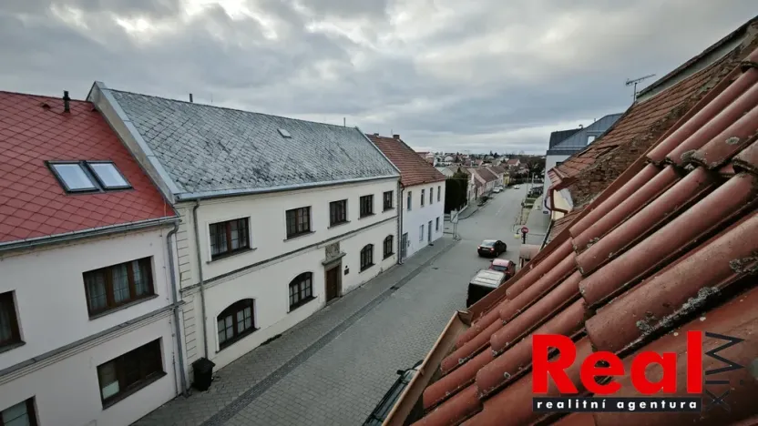 Pronájem kanceláře, Hustopeče, Mrštíkova, 56 m2