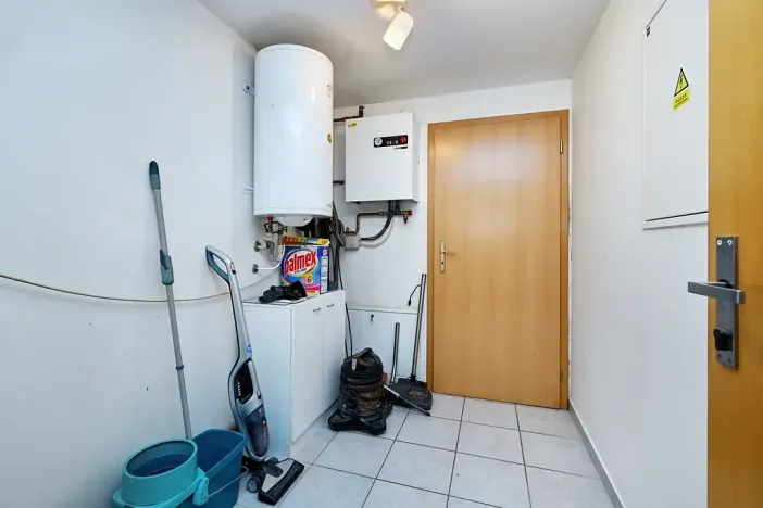 Prodej rodinného domu, Černé Voděrady, Zvánovická, 237 m2