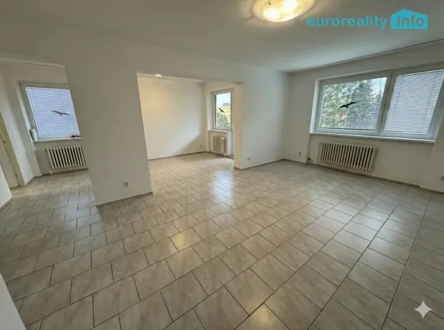Pronájem bytu 3+1, Mariánské Lázně - Úšovice, Česká, 90 m2