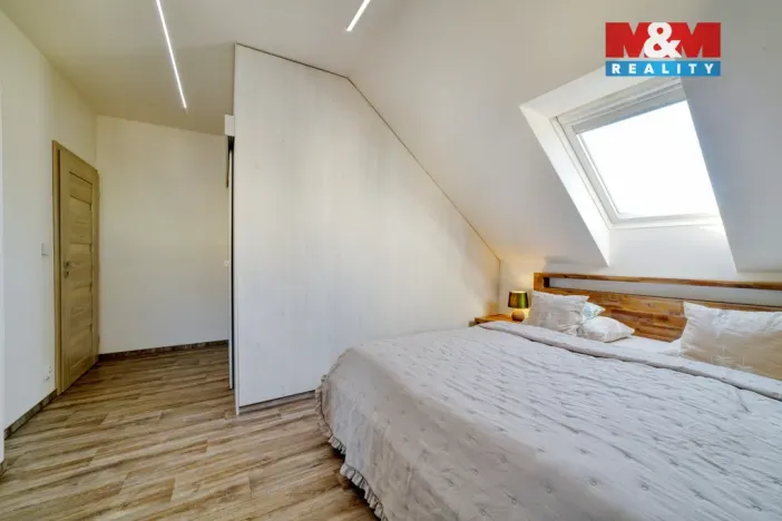 Pronájem bytu 3+kk, Mariánské Lázně - Úšovice, Dobrovského, 80 m2