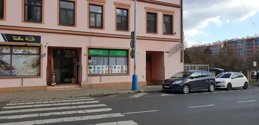 Pronájem obchodního prostoru, Teplice, U Hadích lázní, 32 m2