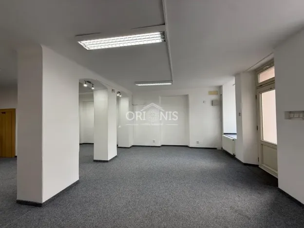 Pronájem obchodního prostoru, Chomutov, Jakoubka ze Stříbra, 61 m2