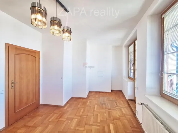 Pronájem bytu 4+1, Praha - Veleslavín, Na okraji, 110 m2