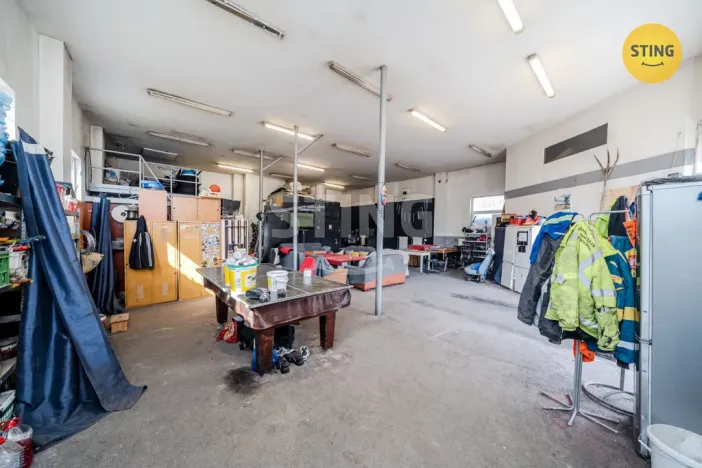 Prodej výrobních prostor, Ostrava, Porubská, 196 m2