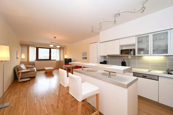 Pronájem bytu 2+kk, Praha - Karlín, Rohanské nábřeží, 77 m2