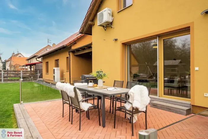 Prodej rodinného domu, Kněževes, Libušina, 128 m2