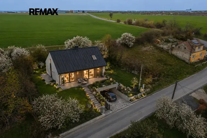 Prodej pozemku pro bydlení, Slaný, 778 m2