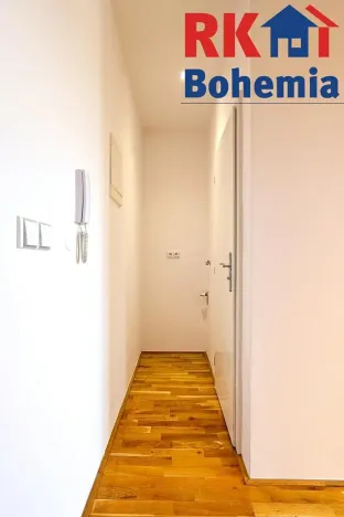 Pronájem bytu 2+1, Praha - Zbraslav, Jaromíra Vejvody, 75 m2