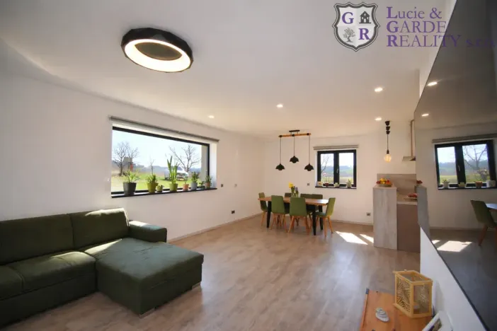 Prodej rodinného domu, Chabeřice, 160 m2