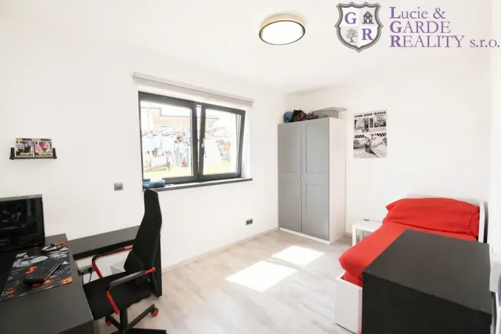 Prodej rodinného domu, Chabeřice, 160 m2