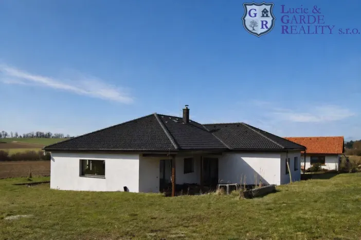 Prodej rodinného domu, Chabeřice, 160 m2