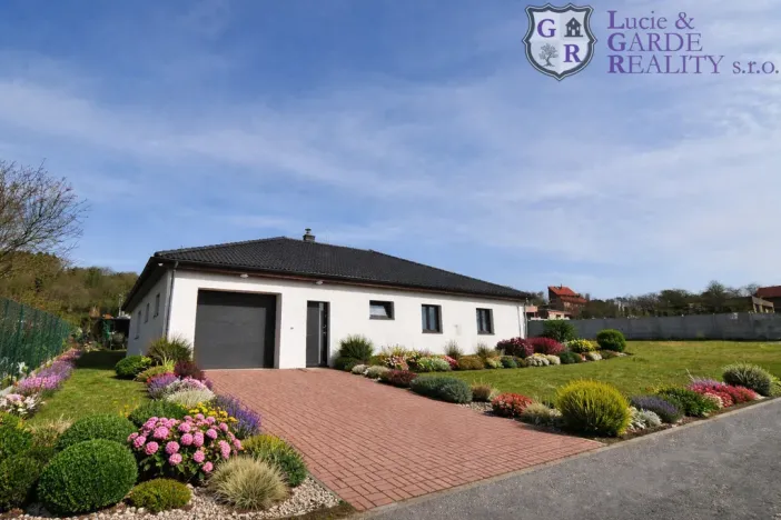 Prodej rodinného domu, Chabeřice, 160 m2