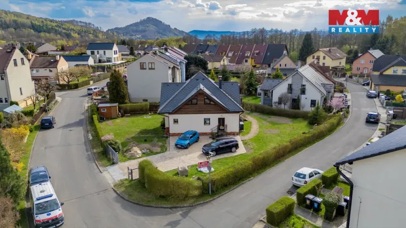 Prodej rodinného domu, Nový Bor, Jabloňová, 243 m2