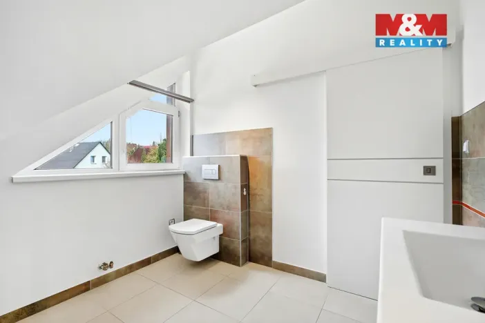 Prodej rodinného domu, Nový Bor, Jabloňová, 243 m2