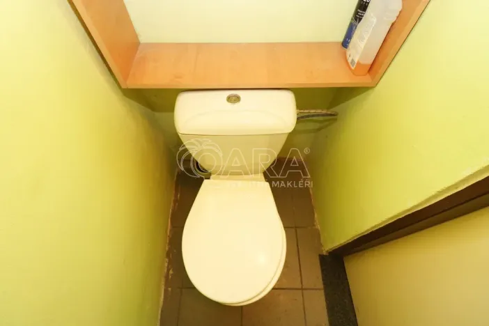 Pronájem obchodního prostoru, Praha - Břevnov, Bělohorská, 32 m2