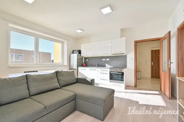 Prodej bytu 2+kk, Brno - Žebětín, Křepelčí, 48 m2