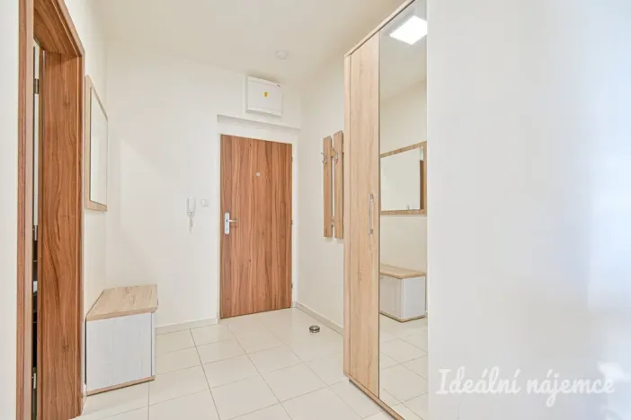 Prodej bytu 2+kk, Brno - Žebětín, Křepelčí, 48 m2