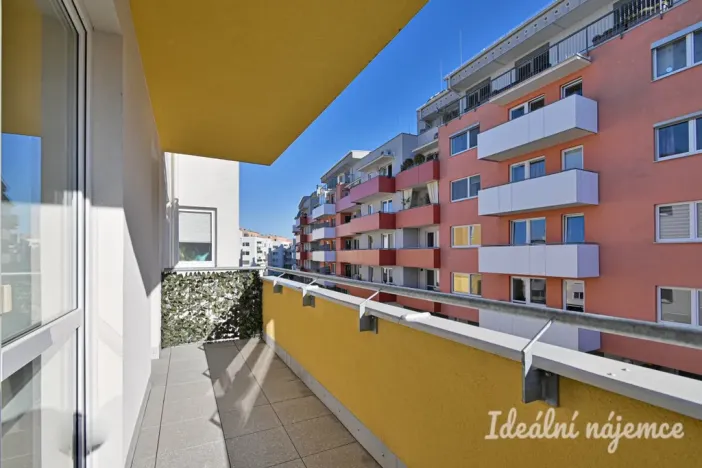 Prodej bytu 2+kk, Brno - Žebětín, Křepelčí, 48 m2