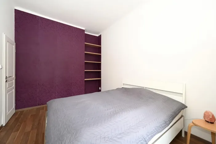 Pronájem bytu 2+kk, Praha - Holešovice, Janovského, 41 m2