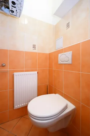 Pronájem bytu 2+kk, Praha - Holešovice, Janovského, 41 m2