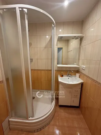 Pronájem bytu 2+1, Karlovy Vary, Konečná, 62 m2