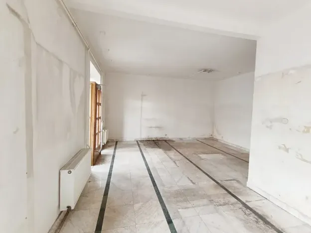 Pronájem obchodního prostoru, Hradec Králové, třída Karla IV., 89 m2