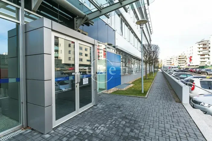 Pronájem kanceláře, Praha - Jinonice, Pekařská, 393 m2