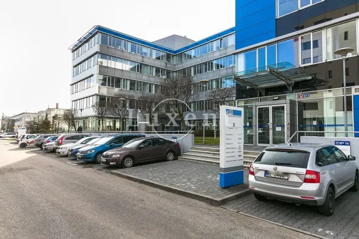 Pronájem kanceláře, Praha - Jinonice, Pekařská, 393 m2