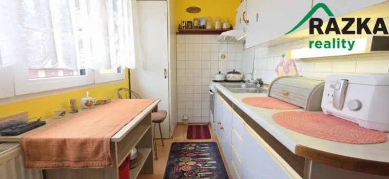 Prodej bytu 3+1, Chodová Planá, sídliště Lučina, 68 m2