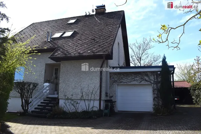 Prodej rodinného domu, Žďár, 952 m2