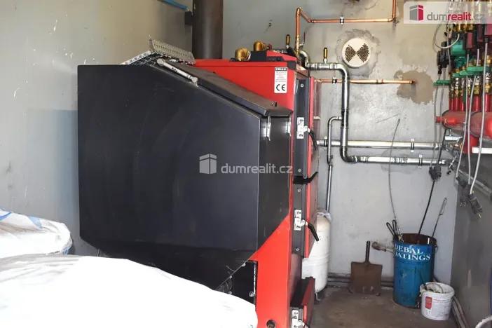 Pronájem obchodního prostoru, Sukorady, 99 m2