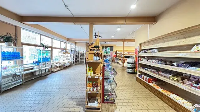 Pronájem obchodního prostoru, Hulín, Višňovce, 402 m2