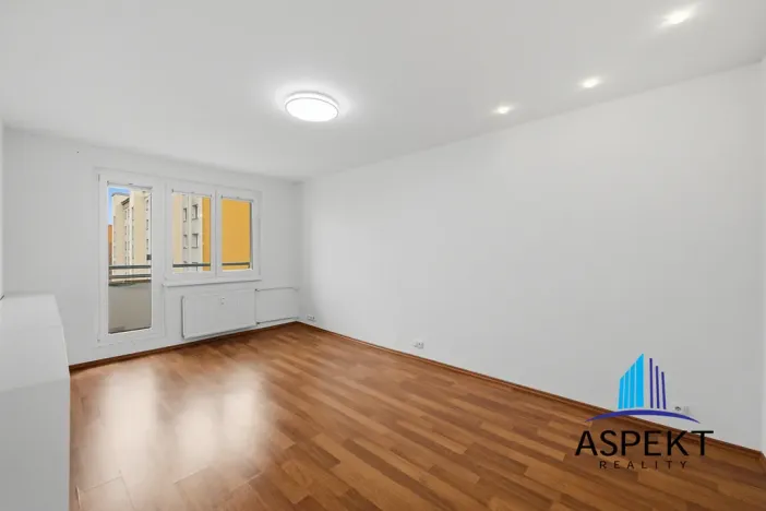 Prodej bytu 2+1, Praha - Malešice, Káranská, 53 m2