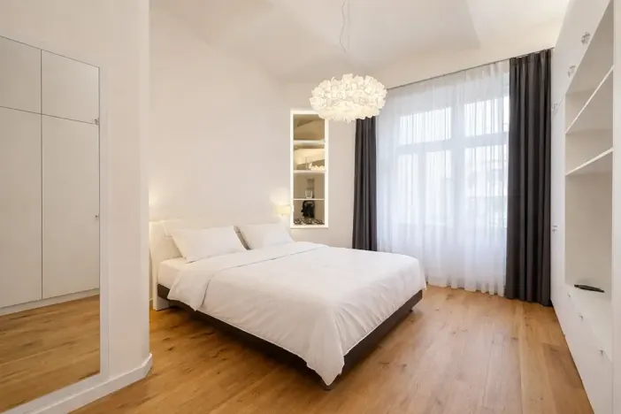 Pronájem bytu 2+1, Praha - Smíchov, Dienzenhoferovy sady, 84 m2