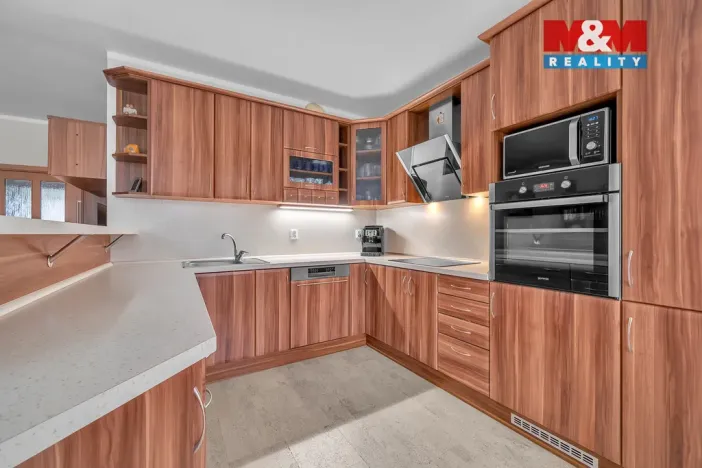 Pronájem bytu 3+kk, Pardubice - Trnová, Jozefa Gabčíka, 74 m2