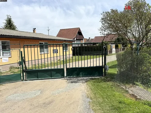 Prodej chaty, Vlašim, Za Akáty, 28 m2