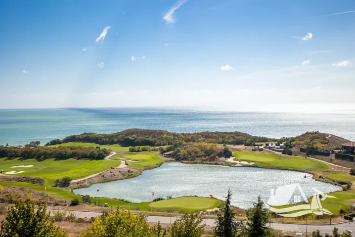 Prodej bytu 4+kk, Topola, Bulharsko, 188 m2