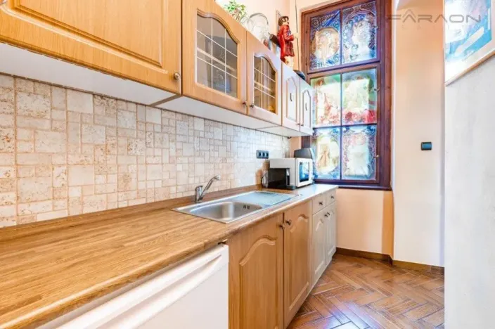 Pronájem bytu 1+kk, Praha - Staré Město, Melantrichova, 36 m2