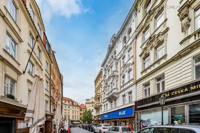 Pronájem bytu 1+1, Praha - Staré Město, Melantrichova, 36 m2