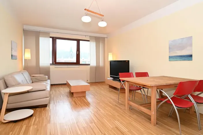 Pronájem bytu 2+kk, Praha - Karlín, Rohanské nábřeží, 77 m2