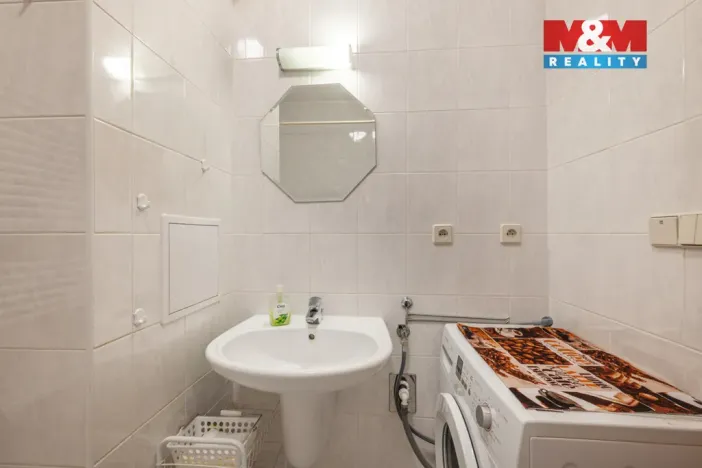 Prodej bytu 2+kk, Mariánské Lázně, Masarykova, 65 m2