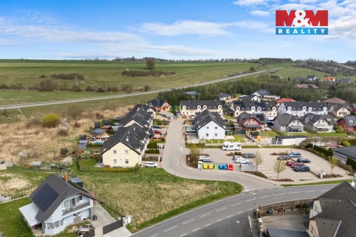 Prodej pozemku pro bydlení, Lány, 589 m2