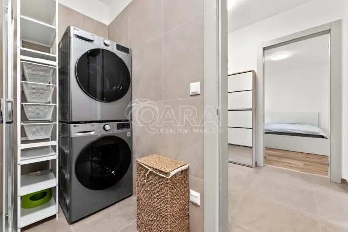 Pronájem bytu 3+kk, Praha - Královice, Kuťatská, 61 m2