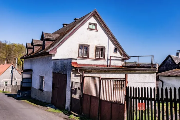 Prodej rodinného domu, Luby, Hřbitovní, 98 m2