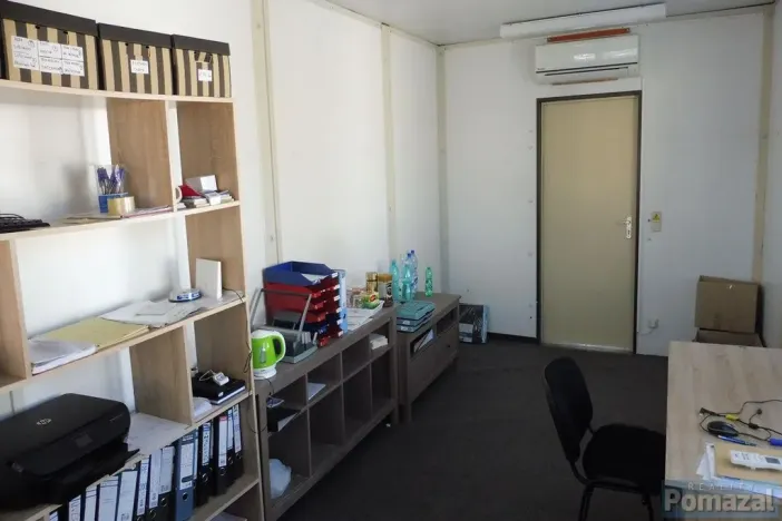 Pronájem kanceláře, Vestec, Na Spojce, 18 m2