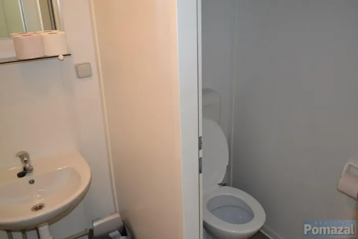 Pronájem kanceláře, Vestec, Na Spojce, 18 m2