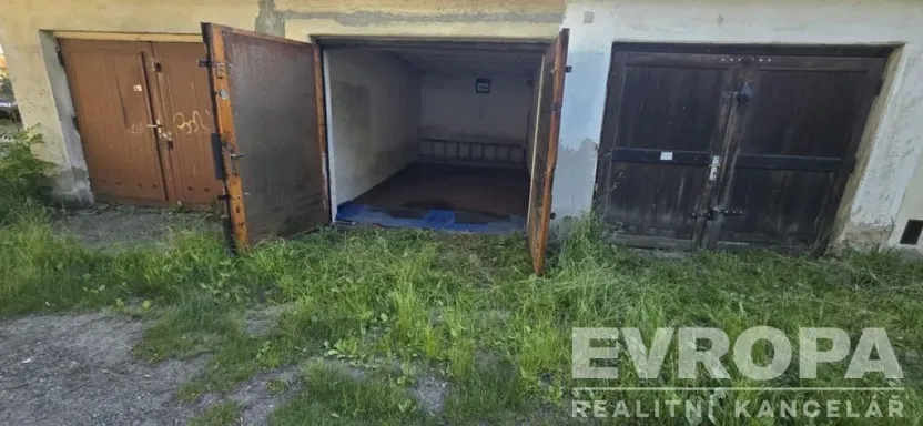 Pronájem garáže, Liberec, okres liberec, Žitavská, 19 m2